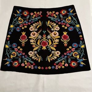 Umgee Black Floral Embroidered Skirt
